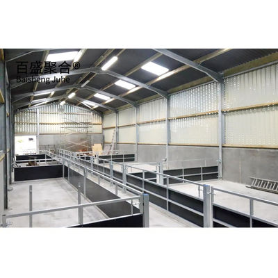 Struktur Baja Prefab Sapi Gudang Desain Bangunan Pertanian yang terbuat dari baja karbon rendah Q235