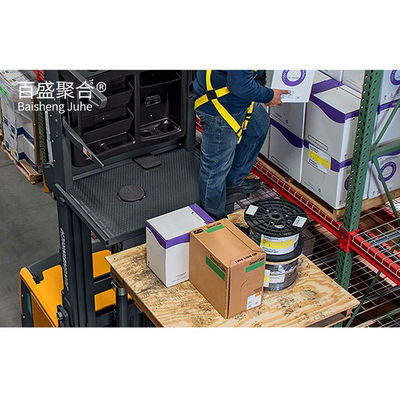 Kelas Q235B Kelas Q355B Truk forklift off-road untuk gudang peralatan penyimpanan tugas berat