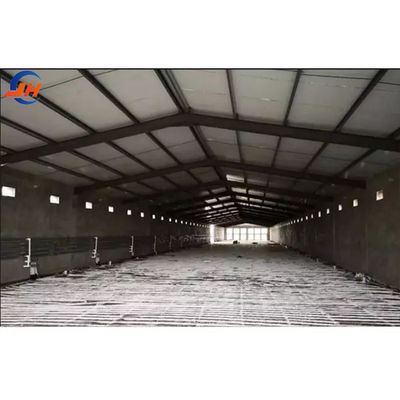 Baja Grade Desain Modern Coop Ayam Untuk Peternakan Unggas Rumah Struktur Baja Gudang Peternakan