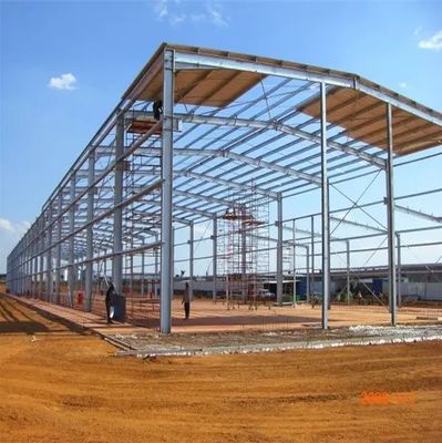 Atap baja bergelombang gudang panel sandwich prefabrikasi untuk kelas Q235B Q355B