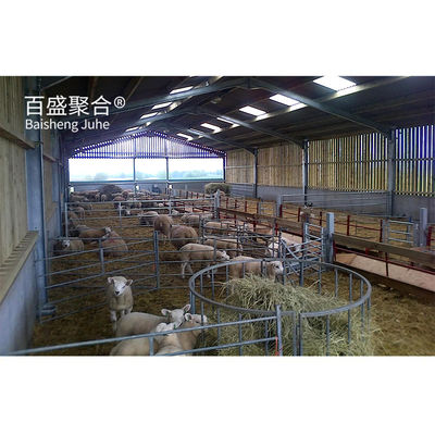 Warna khusus Mudah dirakit Struktur baja karbon rendah Q235 Gudang peternakan kambing prefabrikasi