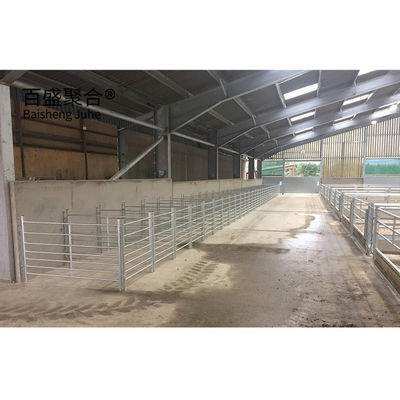 Struktur baja ringan standar ASTM Rumah Kambing Desain Pertanian Prefab Kambing Kambing Rumah Gudang Baja