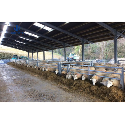 Pintu Geser Kambing Domba Struktur Baja Rumah pertanian untuk beban angin 200 Km / h dan ternak