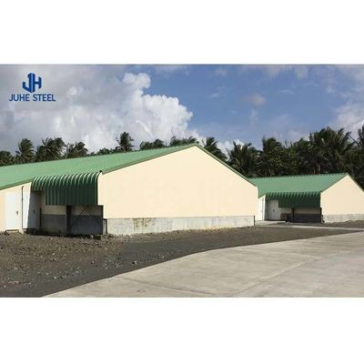 Toleransi yang kokoh ± 1% ASTM Standard Livestock Shelter for Dairy Farm Cattle and Goat Shed