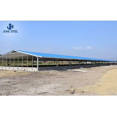 Q235/Q235B/Q355/Q355B gudang gudang pertanian logam dengan jendela paduan aluminium