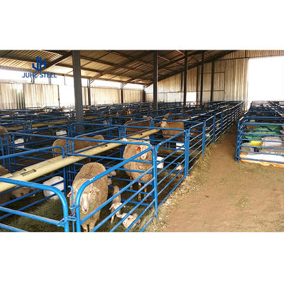 Low Carbon Q235/Q345 Metal Horse Sheds Prefab Metal Horse Barn