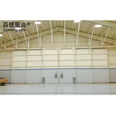 Hangar Pesawat Prefabrikasi dengan Struktur Baja Lukis dan Jendela Alloy Aluminium
